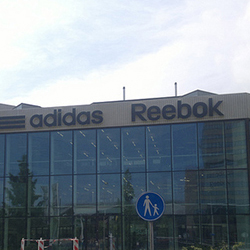 Adidas&Reebok